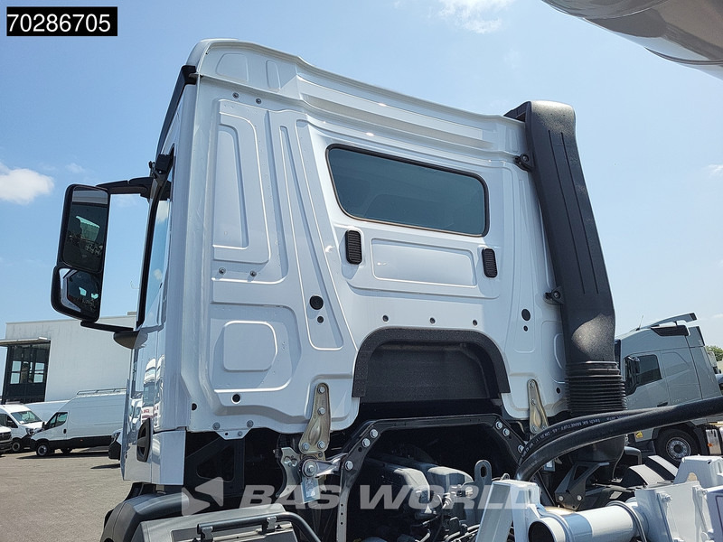 Mercedes-Benz Arocs 4245 8X4 NEW! 13m3 Schwing Stetter Mixer Big-Axle Manual Euro 3 - Fahrmischer: das Bild 3 Mercedes-Benz Arocs 4245 8X4 NEW! 13m3 Schwing Stetter Mixer Big-Axle Manual Euro 3 - Fahrmischer: das Bild 3