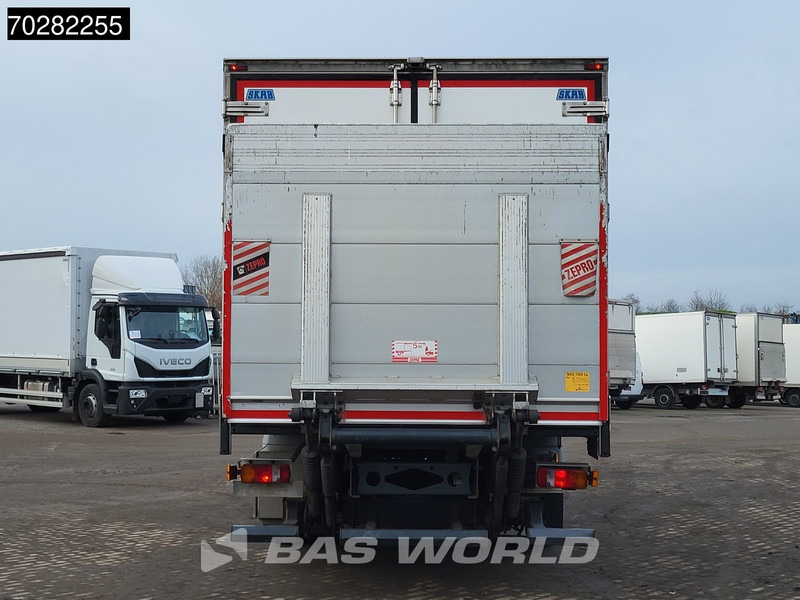 Mercedes-Benz Atego 1324 4X2 Thermo King T-1200R 1500kg Zepro Ladebordwand Euro 5 - Kühlkoffer LKW: das Bild 3 Mercedes-Benz Atego 1324 4X2 Thermo King T-1200R 1500kg Zepro Ladebordwand Euro 5 - Kühlkoffer LKW: das Bild 3