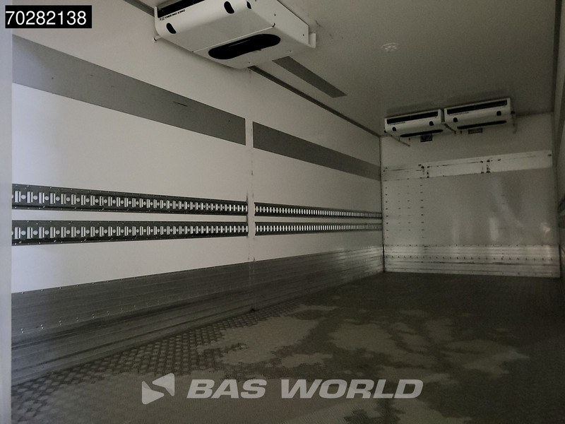 Mercedes-Benz Atego 1524 Atego 4X2 6-Cylinder Auromatic Thermo King Euro 6 - Kühlkoffer LKW: das Bild 3 Mercedes-Benz Atego 1524 Atego 4X2 6-Cylinder Auromatic Thermo King Euro 6 - Kühlkoffer LKW: das Bild 3