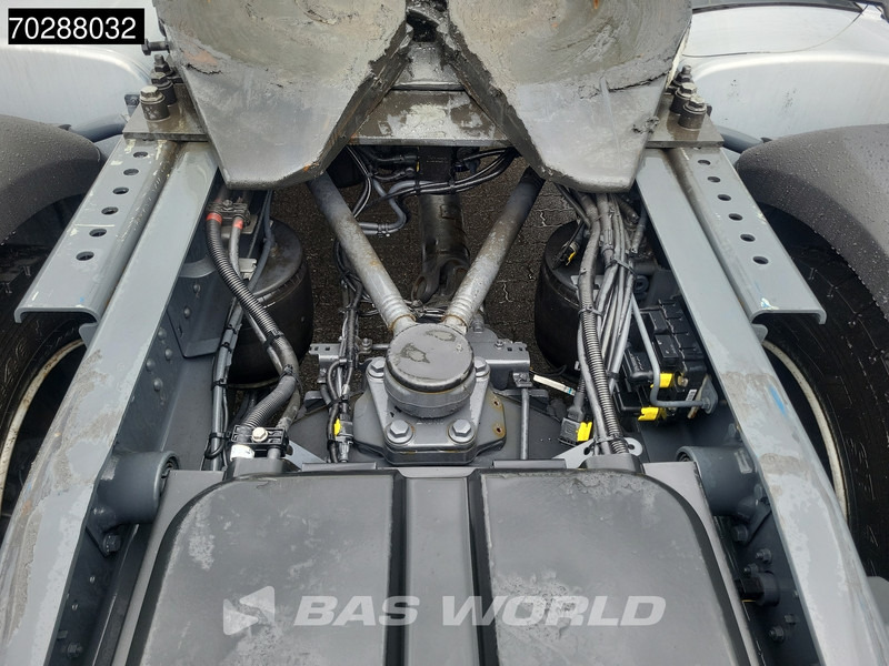 Sattelzugmaschine DAF XF 480 4X2 NL-Truck SSC 2xTanks ACC Euro 6: das Bild 11