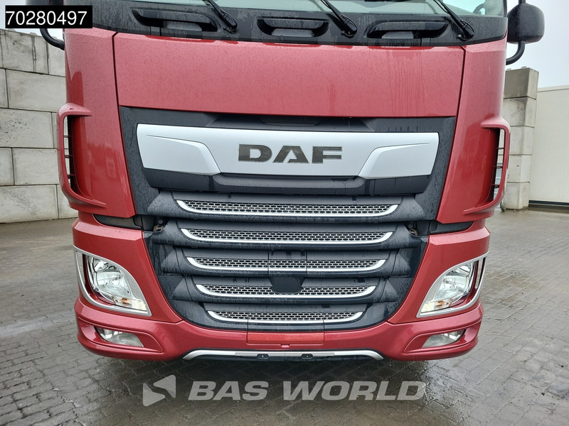 Sattelzugmaschine DAF XF 530 XF 4X2 Retarder ACC Standklima Euro 6: das Bild 8