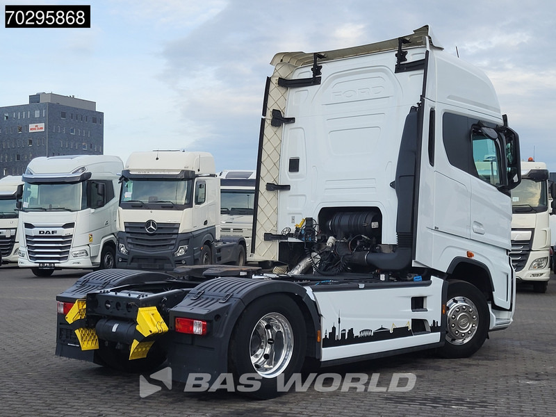 Ford F-Max 500 4X2 Retarder Standairco 2xTanks ACC LED Euro 6 - Sattelzugmaschine: das Bild 5 Ford F-Max 500 4X2 Retarder Standairco 2xTanks ACC LED Euro 6 - Sattelzugmaschine: das Bild 5