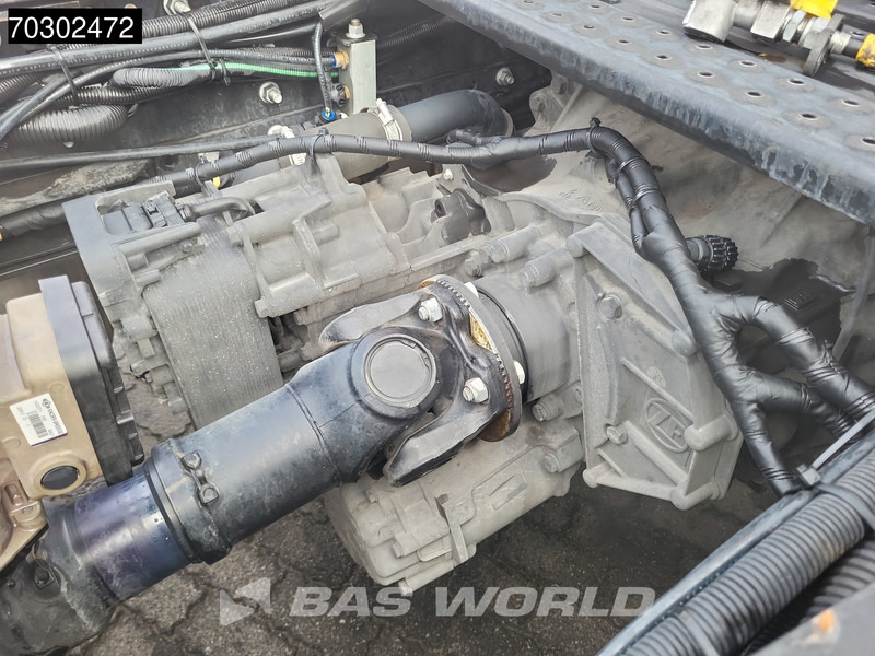 Sattelzugmaschine Ford F-Max 500 4X2 Retarder Standklima 2xTanks ACC LED Euro 6: das Bild 9