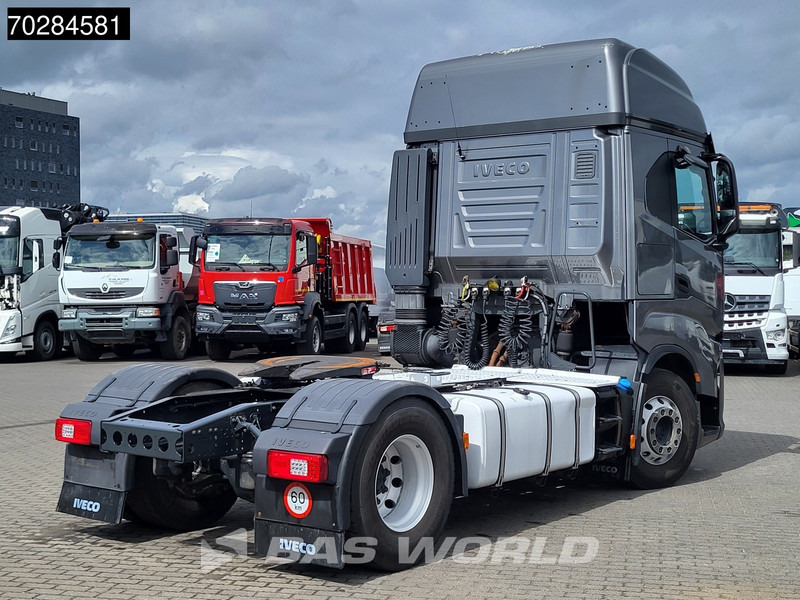 Iveco S-Way 480 4X2 Retarder Hydrauliek Navi ACC Euro 6 - Sattelzugmaschine: das Bild 5 Iveco S-Way 480 4X2 Retarder Hydrauliek Navi ACC Euro 6 - Sattelzugmaschine: das Bild 5
