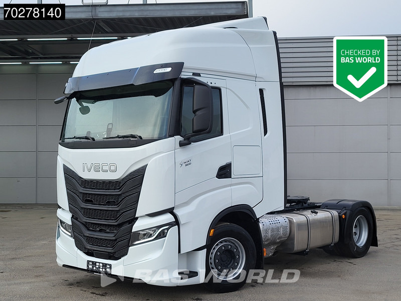 Iveco S-Way 500 4X2 NEW MY24! 2x Tanks Standklima ACC LED Euro 6 - Sattelzugmaschine: das Bild 1 Iveco S-Way 500 4X2 NEW MY24! 2x Tanks Standklima ACC LED Euro 6 - Sattelzugmaschine: das Bild 1