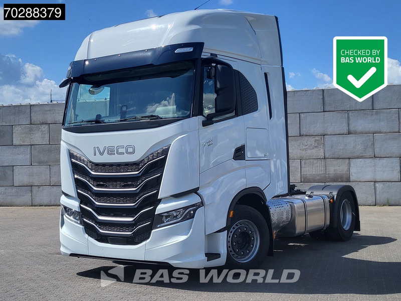 Iveco S-Way 580 4X2 NEW! 2x Tanks Navi ACC Standklima - Sattelzugmaschine: das Bild 1 Iveco S-Way 580 4X2 NEW! 2x Tanks Navi ACC Standklima - Sattelzugmaschine: das Bild 1