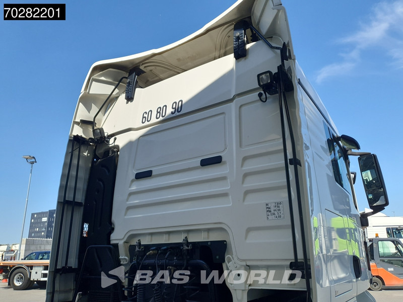 Sattelzugmaschine MAN TGX 18.460 TGX 4X2 XLX Retarder 2x Tanks ACC Navi Euro 6: das Bild 11