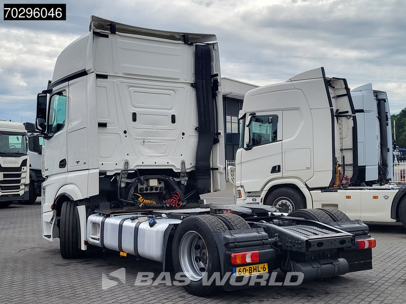 Mercedes-Benz Actros 1842 Actros 4X2 GigaSpace NL-Truck Mega 2xTanks ACC Standklima Euro 6 - Sattelzugmaschine: das Bild 2 Mercedes-Benz Actros 1842 Actros 4X2 GigaSpace NL-Truck Mega 2xTanks ACC Standklima Euro 6 - Sattelzugmaschine: das Bild 2