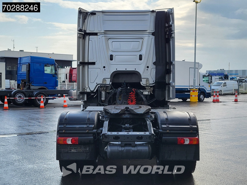 Mercedes-Benz Actros 1843 4X2 StreamSpace Euro 6 - Sattelzugmaschine: das Bild 3 Mercedes-Benz Actros 1843 4X2 StreamSpace Euro 6 - Sattelzugmaschine: das Bild 3