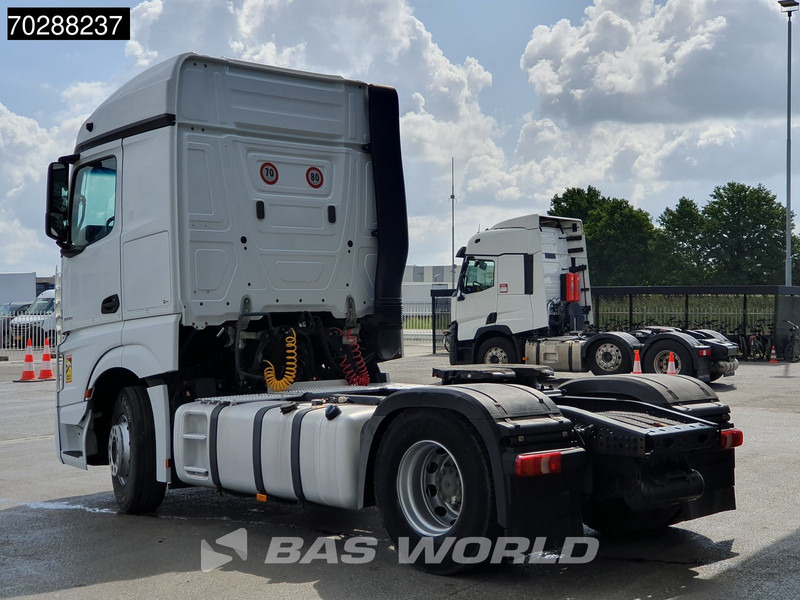 Mercedes-Benz Actros 1845 4X2 StreamSpace PTO Retarder Euro 6 - Sattelzugmaschine: das Bild 2 Mercedes-Benz Actros 1845 4X2 StreamSpace PTO Retarder Euro 6 - Sattelzugmaschine: das Bild 2