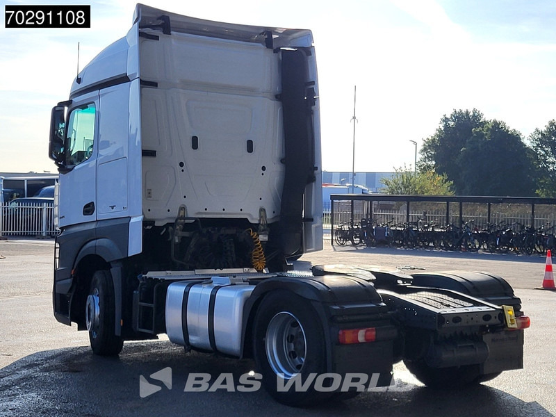 Mercedes-Benz Actros 1845 4X2 StreamSpace Retarder 2xTanks Euro 6 - Sattelzugmaschine: das Bild 2 Mercedes-Benz Actros 1845 4X2 StreamSpace Retarder 2xTanks Euro 6 - Sattelzugmaschine: das Bild 2