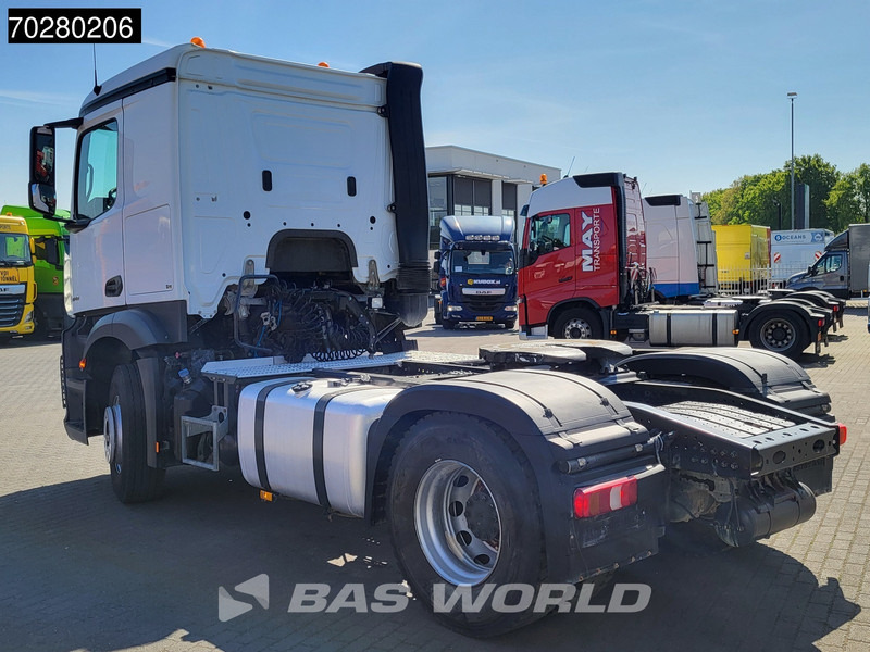 Mercedes-Benz Actros 1845 Actros 4X2 ClassicSpace Retarder Euro 6 - Sattelzugmaschine: das Bild 2 Mercedes-Benz Actros 1845 Actros 4X2 ClassicSpace Retarder Euro 6 - Sattelzugmaschine: das Bild 2
