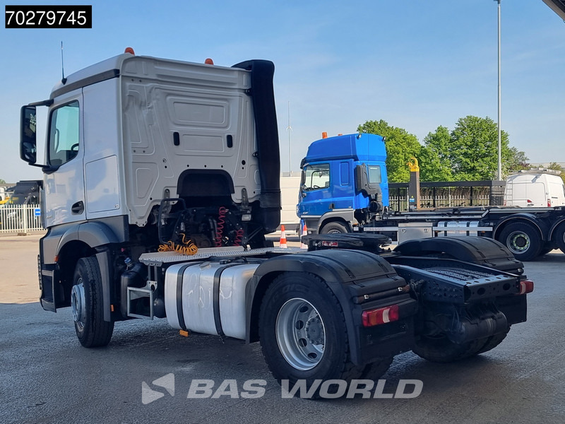 Mercedes-Benz Actros 1845 Actros 4X2 ClassicSpace Retarder Euro 6 - Sattelzugmaschine: das Bild 2 Mercedes-Benz Actros 1845 Actros 4X2 ClassicSpace Retarder Euro 6 - Sattelzugmaschine: das Bild 2