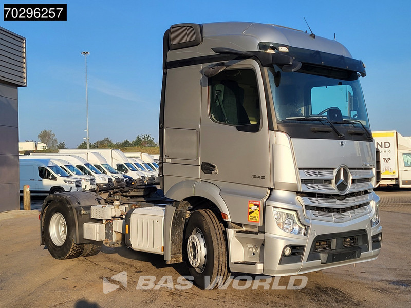 Mercedes-Benz Actros 1846 Actros 4X2 StreamSpace Compressor MirrorCam Navi Euro 6 - Sattelzugmaschine: das Bild 3 Mercedes-Benz Actros 1846 Actros 4X2 StreamSpace Compressor MirrorCam Navi Euro 6 - Sattelzugmaschine: das Bild 3