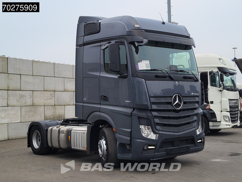 Mercedes-Benz Actros 1851 4X2 BigSpace 2x Tanks - Sattelzugmaschine: das Bild 3 Mercedes-Benz Actros 1851 4X2 BigSpace 2x Tanks - Sattelzugmaschine: das Bild 3
