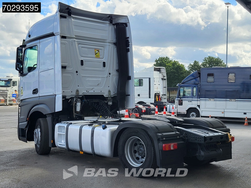 Mercedes-Benz Actros 1851 4X2 BigSpace 2xTanks Euro 6 - Sattelzugmaschine: das Bild 2 Mercedes-Benz Actros 1851 4X2 BigSpace 2xTanks Euro 6 - Sattelzugmaschine: das Bild 2