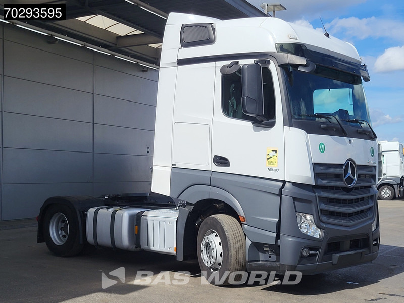Mercedes-Benz Actros 1851 4X2 BigSpace 2xTanks Euro 6 - Sattelzugmaschine: das Bild 3 Mercedes-Benz Actros 1851 4X2 BigSpace 2xTanks Euro 6 - Sattelzugmaschine: das Bild 3
