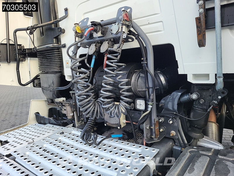 Sattelzugmaschine Renault T 460 4X2 NL-Truck APK 2xTanks Alcoa's: das Bild 7 Sattelzugmaschine Renault T 460 4X2 NL-Truck APK 2xTanks Alcoa's: das Bild 7