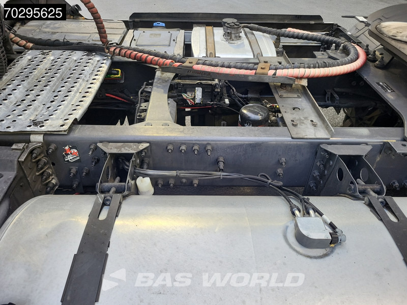 Sattelzugmaschine Renault T 520 4X2 HIGH Hydraulik Euro 6: das Bild 9 Sattelzugmaschine Renault T 520 4X2 HIGH Hydraulik Euro 6: das Bild 9