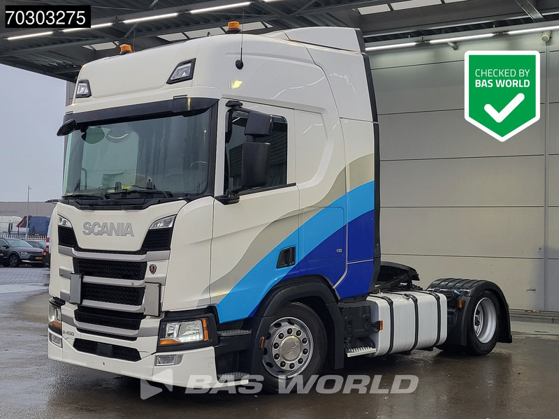 Scania R450 4X2 Mega Hebesattel Retarder 2x Tanks Standklima - Sattelzugmaschine: das Bild 1 Scania R450 4X2 Mega Hebesattel Retarder 2x Tanks Standklima - Sattelzugmaschine: das Bild 1