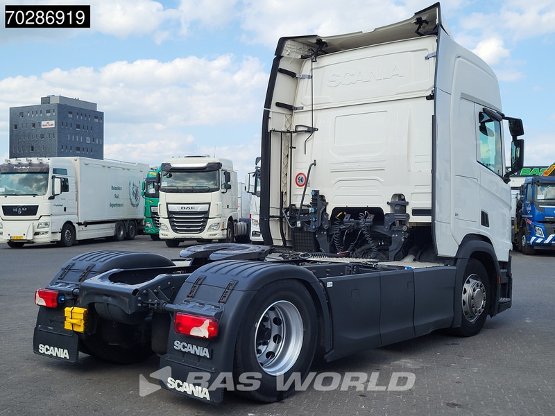 Scania R450 4X2 Retarder ACC Standklima Navi Euro 6 - Sattelzugmaschine: das Bild 5 Scania R450 4X2 Retarder ACC Standklima Navi Euro 6 - Sattelzugmaschine: das Bild 5