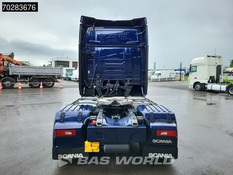 Scania R540 4X2 Retarder Full-Air 2x Tanks Leather LED ACC Standklima Alcoa's - Sattelzugmaschine: das Bild 3 Scania R540 4X2 Retarder Full-Air 2x Tanks Leather LED ACC Standklima Alcoa's - Sattelzugmaschine: das Bild 3