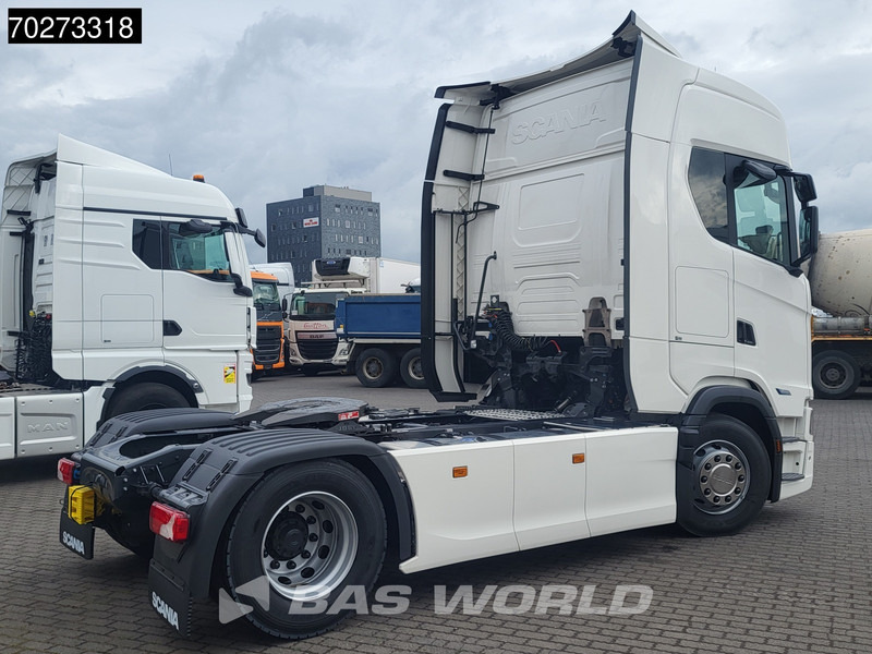Scania S460 4X2 NEW! Retarder 2x Tanks ACC Navi Standklima - Sattelzugmaschine: das Bild 5 Scania S460 4X2 NEW! Retarder 2x Tanks ACC Navi Standklima - Sattelzugmaschine: das Bild 5