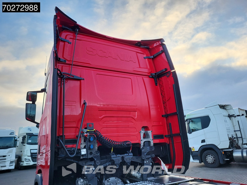 Scania S460 4X2 NEW! Retarder ACC Navi Standklima 2X Tanks - Sattelzugmaschine: das Bild 3 Scania S460 4X2 NEW! Retarder ACC Navi Standklima 2X Tanks - Sattelzugmaschine: das Bild 3