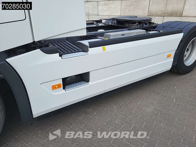 Sattelzugmaschine Volvo FH 500 FH 4X2 XL VEB+ 2x Tanks ACC LED ADR: das Bild 9