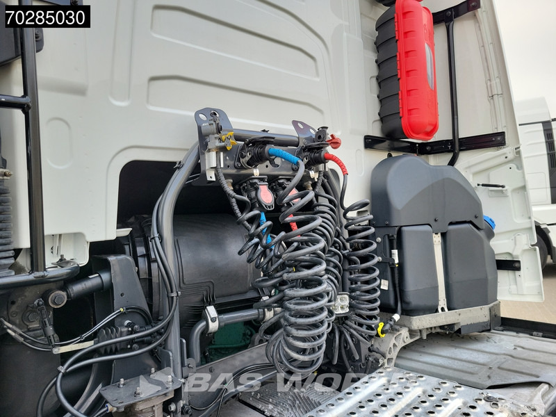 Sattelzugmaschine Volvo FH 500 FH 4X2 XL VEB+ 2x Tanks ACC LED ADR: das Bild 13
