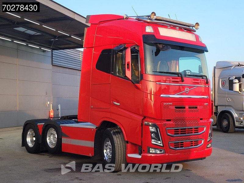 Volvo FH16 750 FH16 6X2 Special-Interior Full-Air Work-Remote Dynamic Steering Alcoa ACC Xenon - Sattelzugmaschine: das Bild 3 Volvo FH16 750 FH16 6X2 Special-Interior Full-Air Work-Remote Dynamic Steering Alcoa ACC Xenon - Sattelzugmaschine: das Bild 3