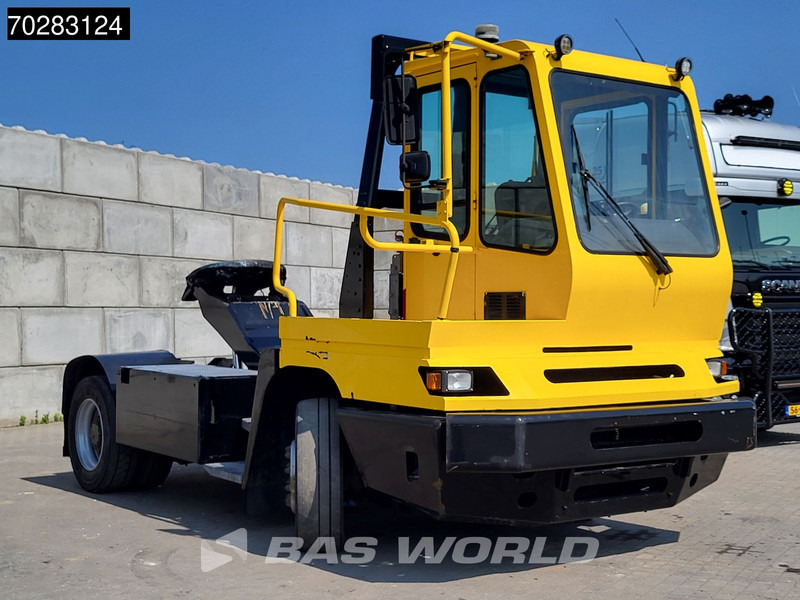 Terberg TY222 YT222 4X2 NL-Truck Hydrauliek Euro 5 - Terminaltraktor: das Bild 3 Terberg TY222 YT222 4X2 NL-Truck Hydrauliek Euro 5 - Terminaltraktor: das Bild 3