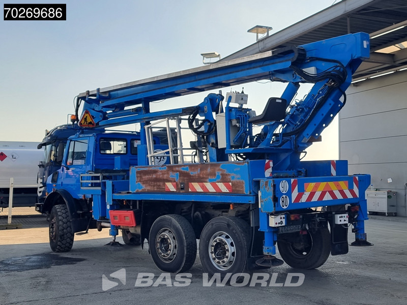 Unimog U2450L 6X6 Unimog Engin EGI TP 226 hubarbeitsbühne Manual Euro 2 - Autokran: das Bild 2 Unimog U2450L 6X6 Unimog Engin EGI TP 226 hubarbeitsbühne Manual Euro 2 - Autokran: das Bild 2