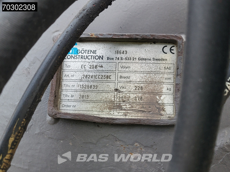 Kettenbagger Volvo EC250 E L Tiltrotator: das Bild 17