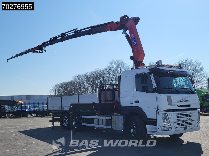 Pritsche LKW, Autokran Volvo FM 450 6X2 HMF 3220 Crane Kran Lift-Lenkachse VEB+ Euro 6: das Bild 7