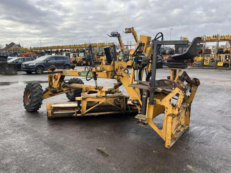 Ausa OP NV2500 - Grader: das Bild 5 Ausa OP NV2500 - Grader: das Bild 5
