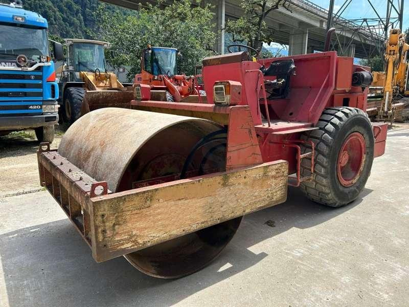 Bitelli BORA C 80 MACHINE SUISSE - Kombiwalze: das Bild 2 Bitelli BORA C 80 MACHINE SUISSE - Kombiwalze: das Bild 2
