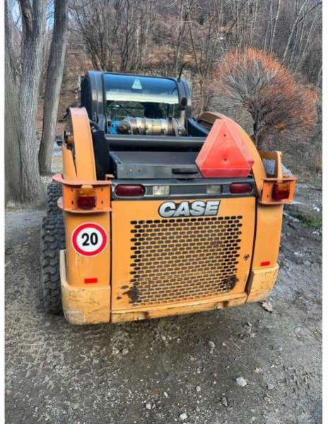 Case SV300 - Kompaktlader: das Bild 5 Case SV300 - Kompaktlader: das Bild 5