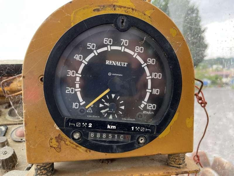 Walzenzug Caterpillar 825 + porte engins: das Bild 39