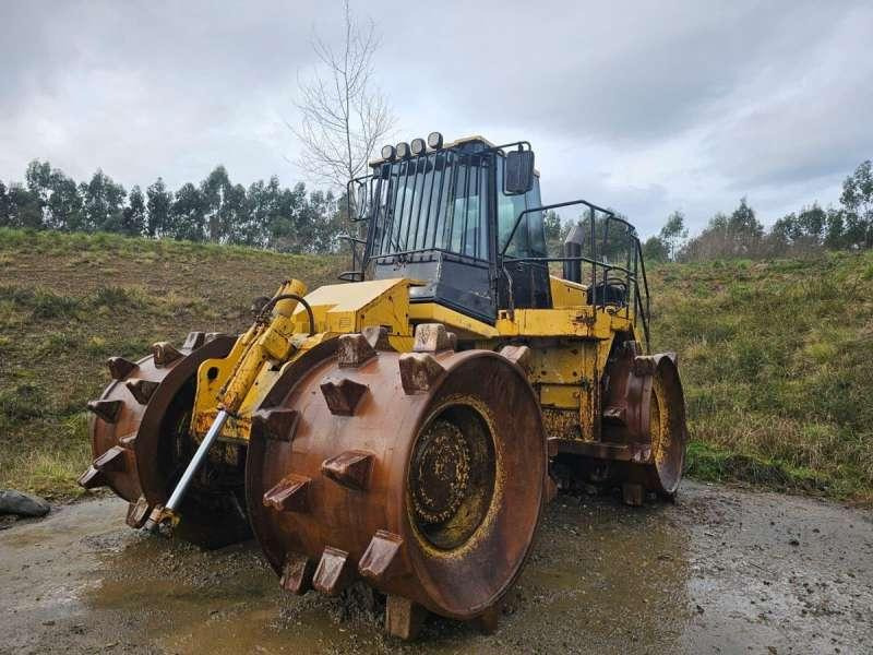 Caterpillar 826GII - Walzenzug: das Bild 2 Caterpillar 826GII - Walzenzug: das Bild 2