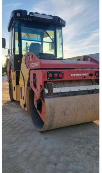 Dynapac CC224HF - Straßenwalze: das Bild 1 Dynapac CC224HF - Straßenwalze: das Bild 1