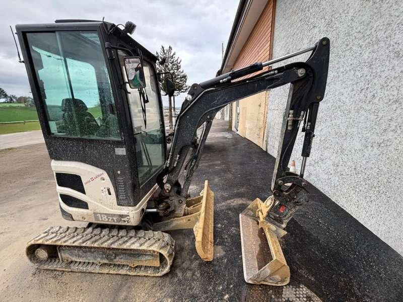 Eurocomach 18ZT - Minibagger: das Bild 2 Eurocomach 18ZT - Minibagger: das Bild 2
