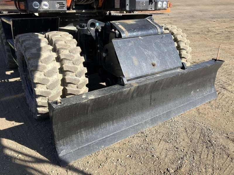 Mobilbagger Hitachi ZX180W-7: das Bild 6 Mobilbagger Hitachi ZX180W-7: das Bild 6