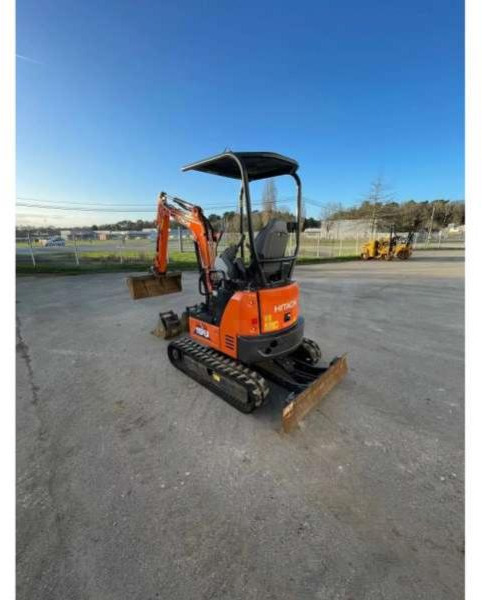 Hitachi ZX19U-6 - Minibagger: das Bild 3 Hitachi ZX19U-6 - Minibagger: das Bild 3