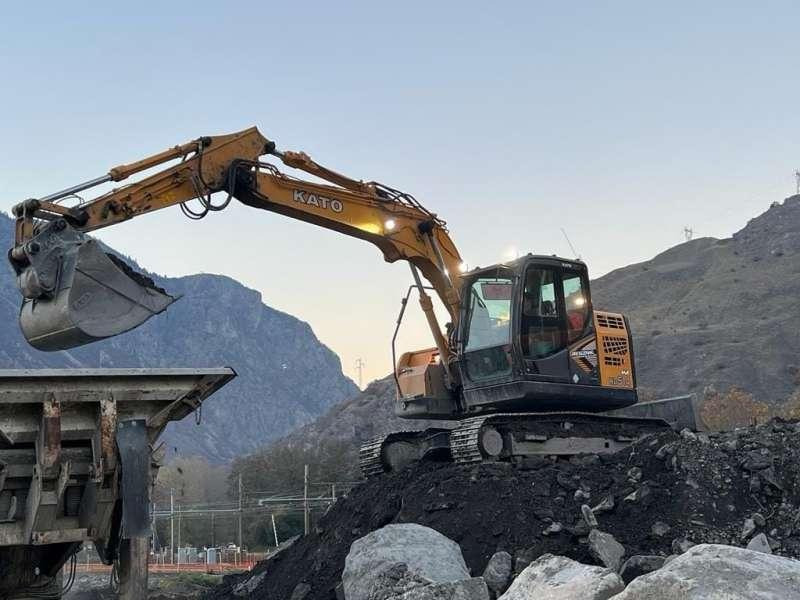 Kato HD514MR - Kettenbagger: das Bild 3 Kato HD514MR - Kettenbagger: das Bild 3