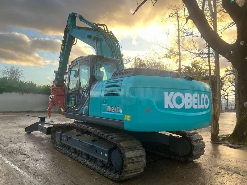 Kobelco SK210LC-10E - Umschlagbagger: das Bild 3 Kobelco SK210LC-10E - Umschlagbagger: das Bild 3