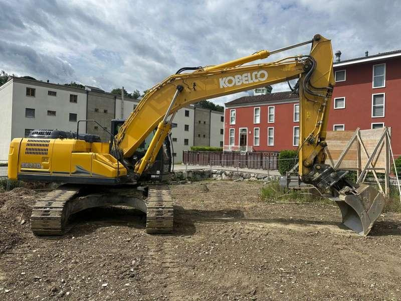 Kobelco SK210LC-11 - Kettenbagger: das Bild 2 Kobelco SK210LC-11 - Kettenbagger: das Bild 2