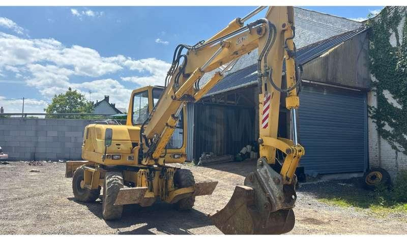 Komatsu PW75 - Mobilbagger: das Bild 1 Komatsu PW75 - Mobilbagger: das Bild 1