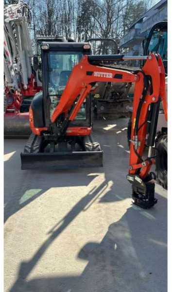Kubota U27-4 HI - Minibagger: das Bild 3 Kubota U27-4 HI - Minibagger: das Bild 3