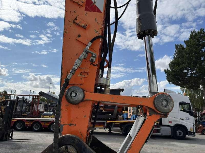 Mobilbagger Liebherr A918 COMPACT: das Bild 16